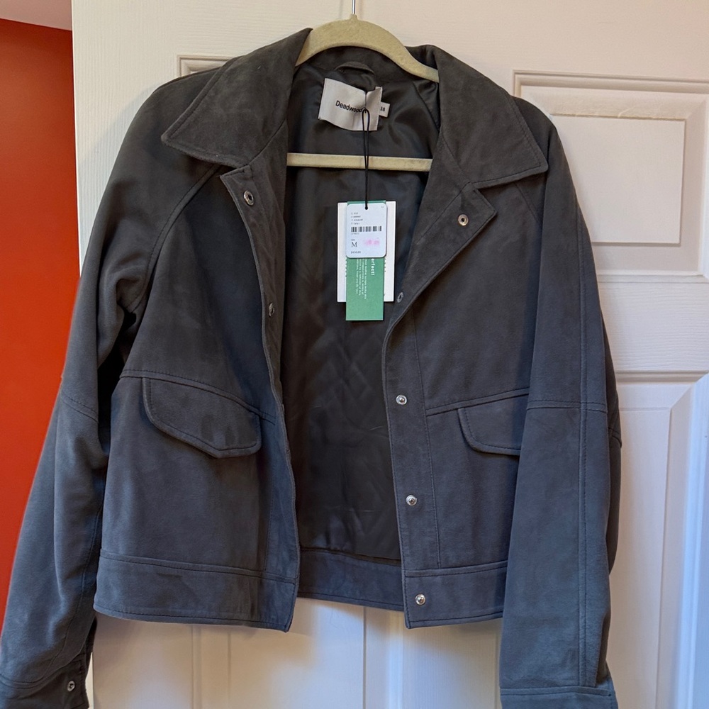 Free people suede jacket. Size 38 M. Snap front NEWwtags $450